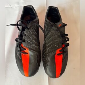NIKE T90 STRIKE IV FG MENS SOCCER CLEATS